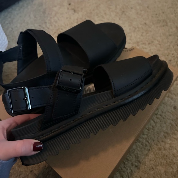 Doc Marten Platforms - Picture 2 of 4